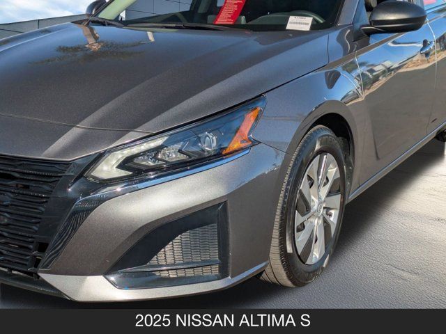 2025 Nissan Altima S
