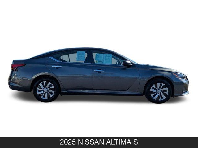 2025 Nissan Altima S