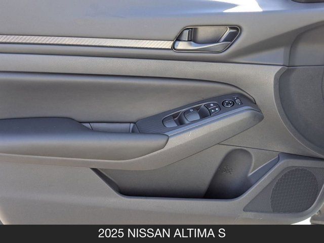 2025 Nissan Altima S 2025 Nissan Altima S