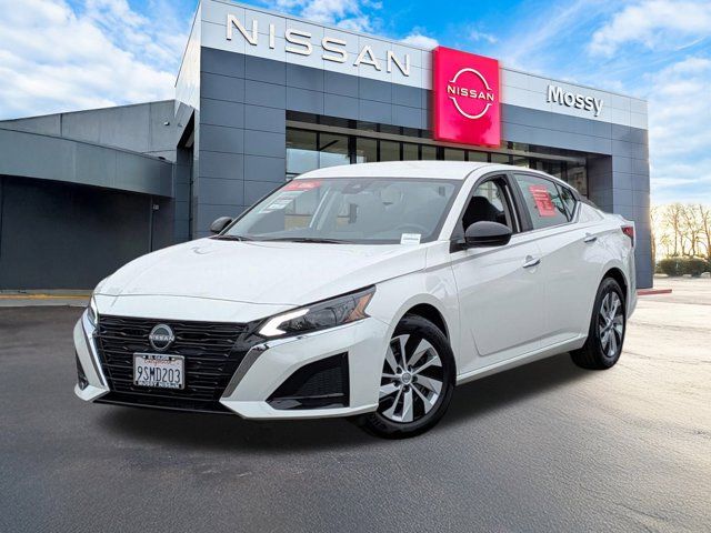 2025 Nissan Altima S 2025 Nissan Altima S