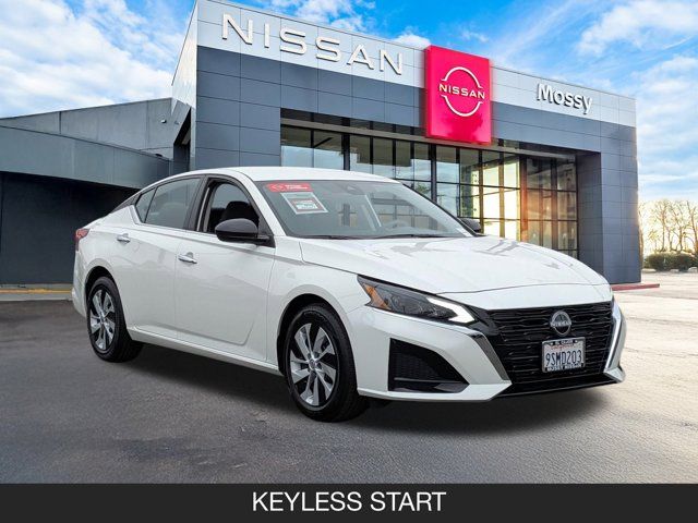 2025 Nissan Altima S 2025 Nissan Altima S