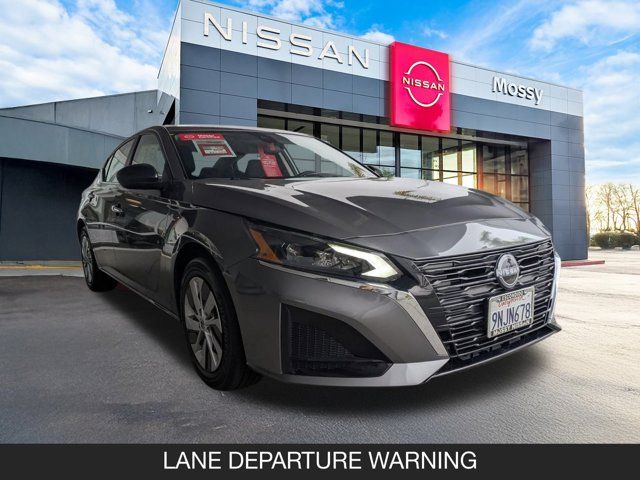 2025 Nissan Altima S 2025 Nissan Altima S