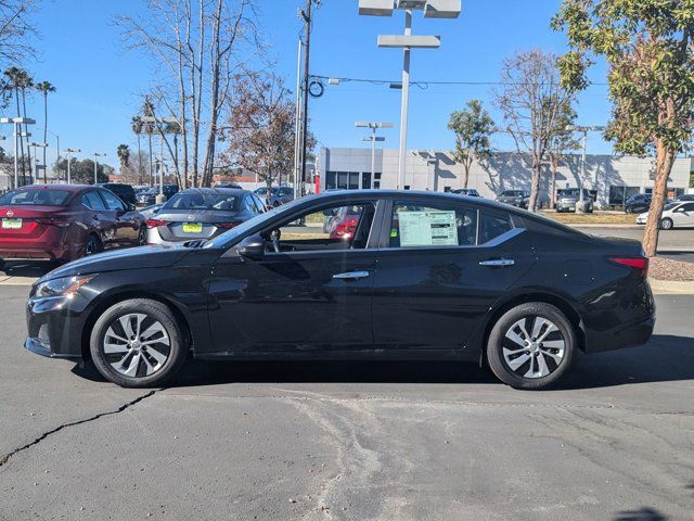 2025 Nissan Altima S 2025 Nissan Altima S