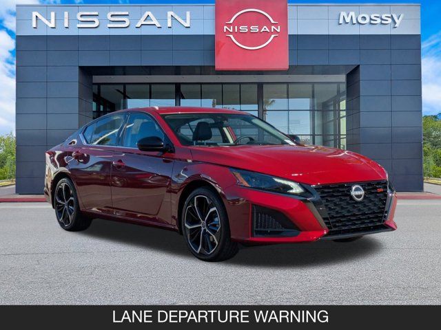 2025 Nissan Altima SR 2025 Nissan Altima SR