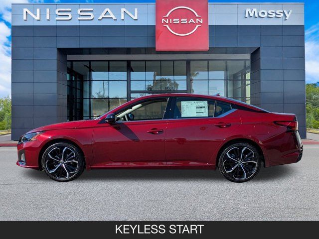 2025 Nissan Altima SR 2025 Nissan Altima SR