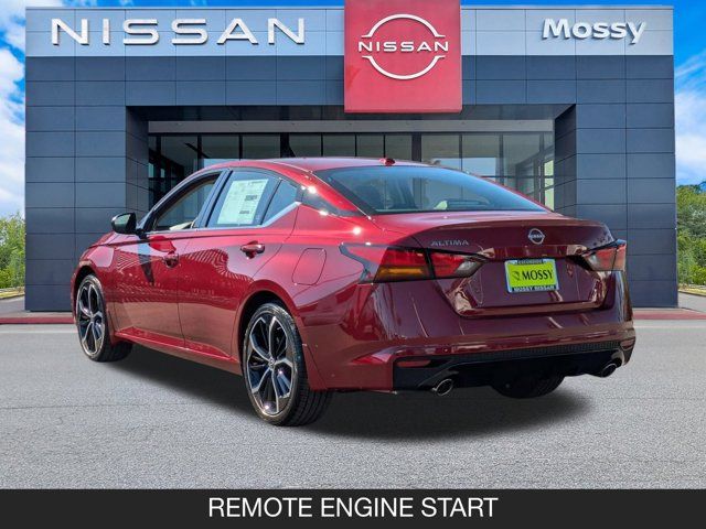 2025 Nissan Altima SR 2025 Nissan Altima SR