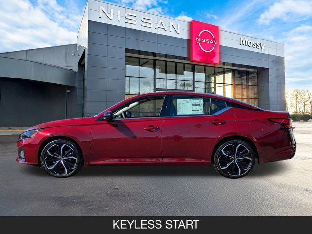 2025 Nissan Altima SR 2025 Nissan Altima SR