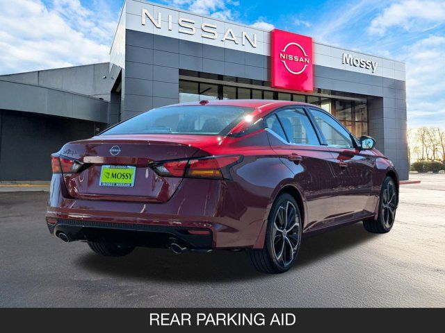 2025 Nissan Altima SR 2025 Nissan Altima SR