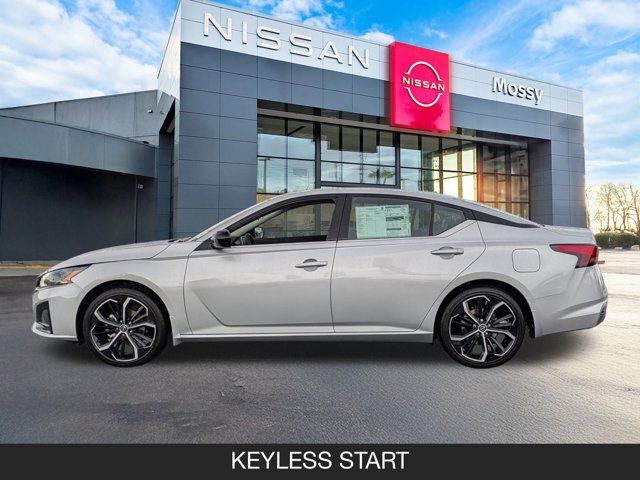 2025 Nissan Altima SR