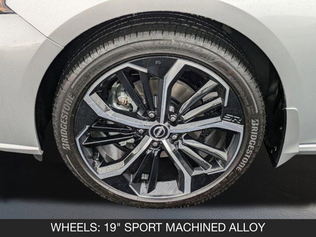 2025 Nissan Altima SR