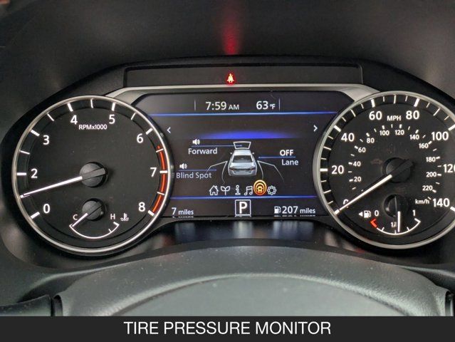 2025 Nissan Altima SR