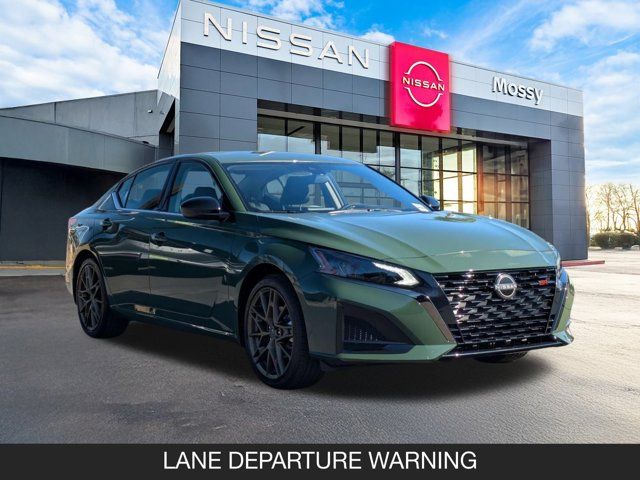 2025 Nissan Altima SR 2025 Nissan Altima SR