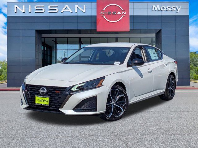 2025 Nissan Altima SR 2025 Nissan Altima SR