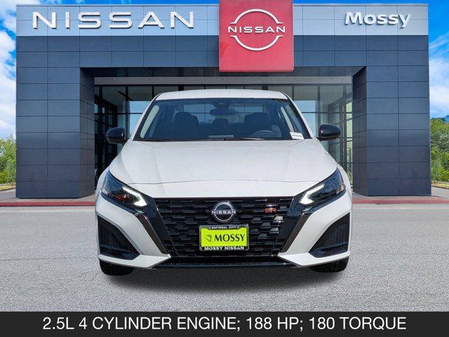 2025 Nissan Altima SR 2025 Nissan Altima SR