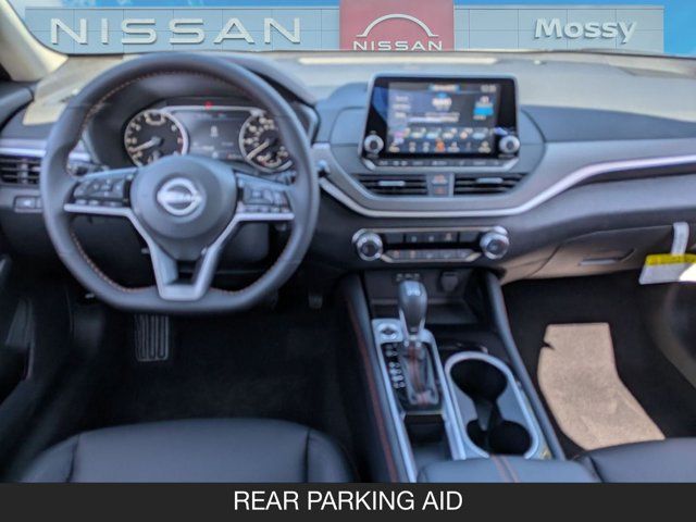 2025 Nissan Altima SR 2025 Nissan Altima SR