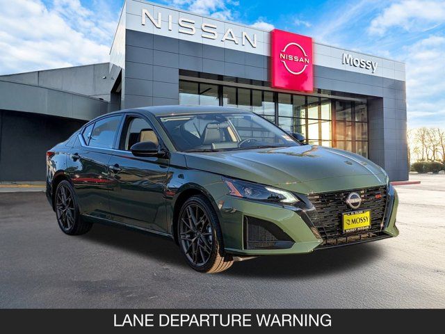 2025 Nissan Altima SR 2025 Nissan Altima SR