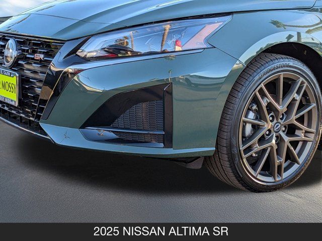 2025 Nissan Altima SR 2025 Nissan Altima SR