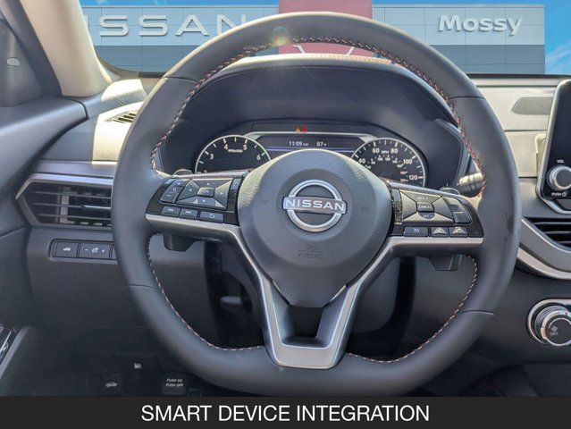 2025 Nissan Altima SR 2025 Nissan Altima SR