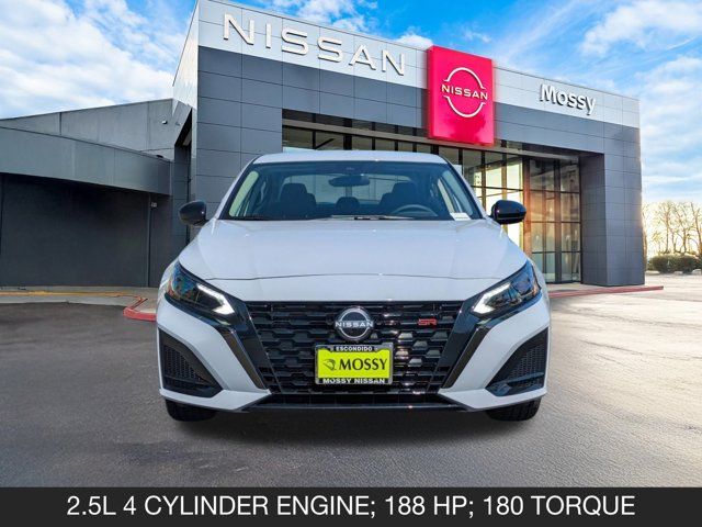 2025 Nissan Altima SR 2025 Nissan Altima SR