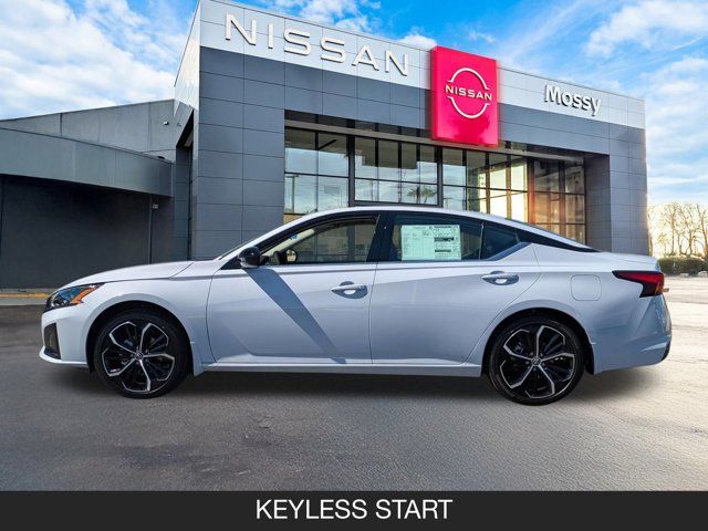 2025 Nissan Altima SR 2025 Nissan Altima SR