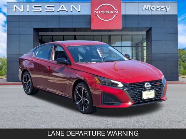 2025 Nissan Altima SR 2025 Nissan Altima SR
