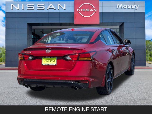 2025 Nissan Altima SR 2025 Nissan Altima SR