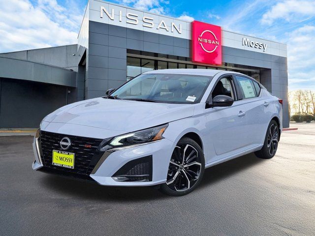 2025 Nissan Altima SR 2025 Nissan Altima SR