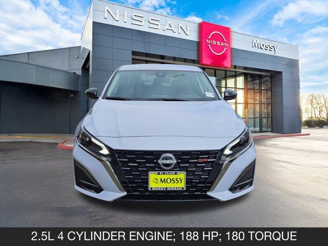 2025 Nissan Altima SR 2025 Nissan Altima SR