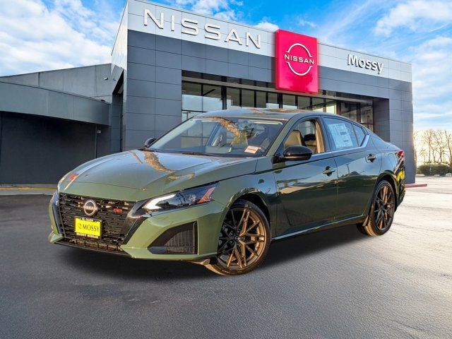 2025 Nissan Altima SR 2025 Nissan Altima SR