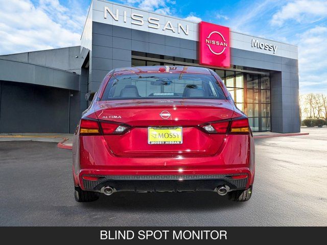 2025 Nissan Altima SR