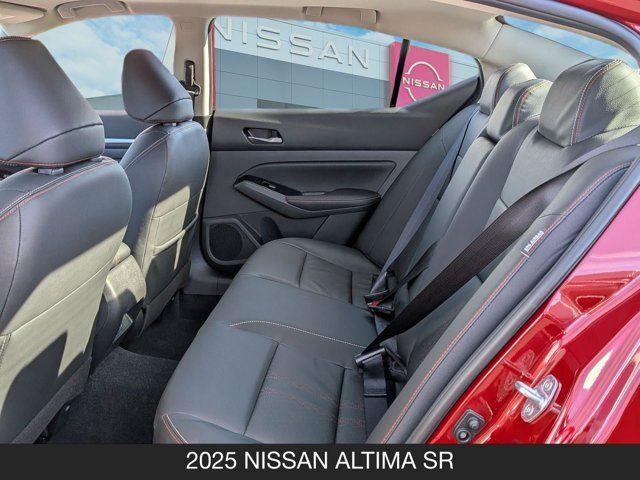 2025 Nissan Altima SR
