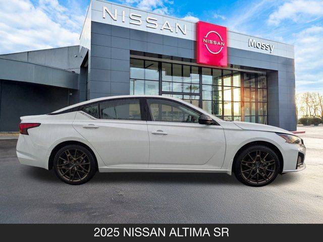 2025 Nissan Altima SR 2025 Nissan Altima SR
