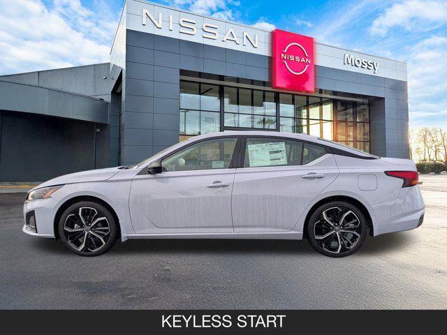 2025 Nissan Altima SR 2025 Nissan Altima SR