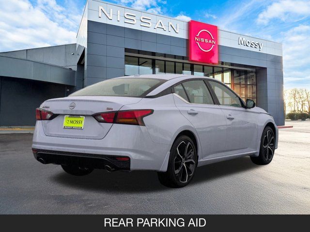 2025 Nissan Altima SR 2025 Nissan Altima SR