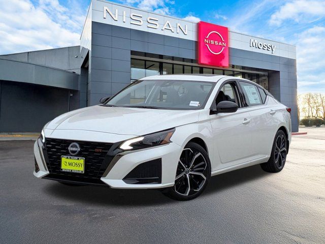 2025 Nissan Altima SR 2025 Nissan Altima SR