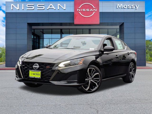 2025 Nissan Altima SR 2025 Nissan Altima SR