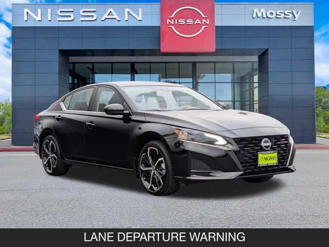 2025 Nissan Altima SR 2025 Nissan Altima SR