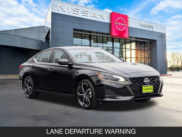 2025 Nissan Altima SR 2025 Nissan Altima SR