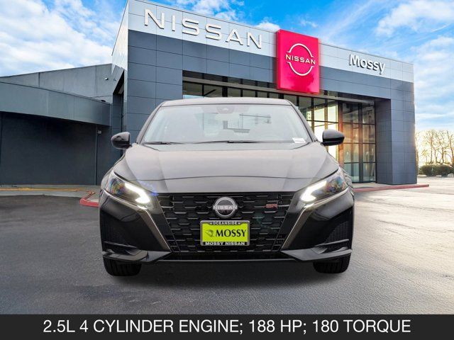 2025 Nissan Altima SR 2025 Nissan Altima SR