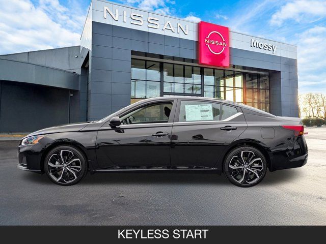 2025 Nissan Altima SR 2025 Nissan Altima SR