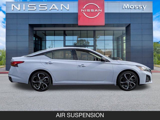 2025 Nissan Altima SR 2025 Nissan Altima SR