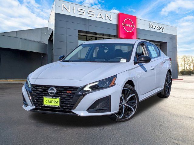 2025 Nissan Altima SR 2025 Nissan Altima SR