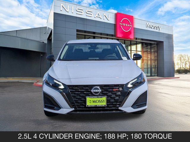 2025 Nissan Altima SR 2025 Nissan Altima SR