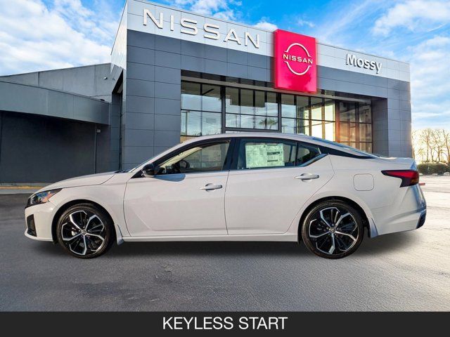 2025 Nissan Altima SR 2025 Nissan Altima SR