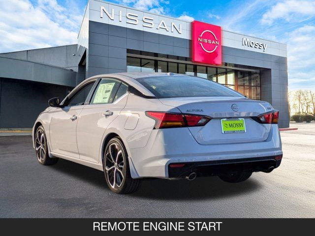 2025 Nissan Altima SR 2025 Nissan Altima SR