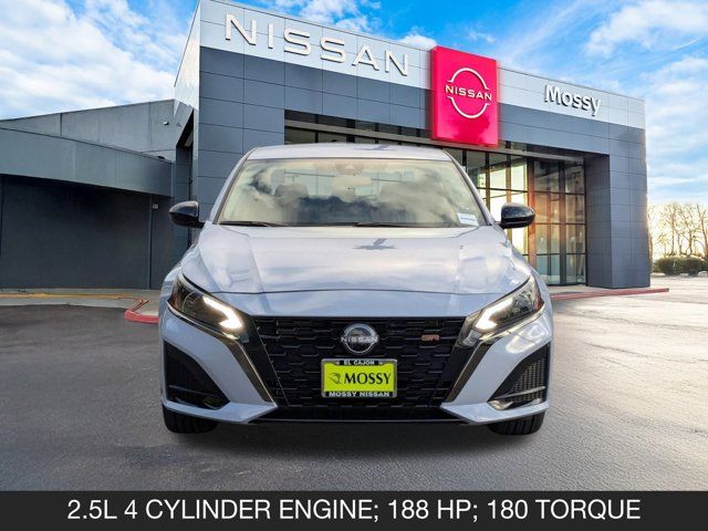 2025 Nissan Altima SR 2025 Nissan Altima SR