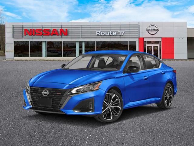 2025 Nissan Altima SR FWD