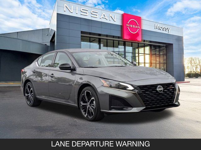 2025 Nissan Altima SR 2025 Nissan Altima SR