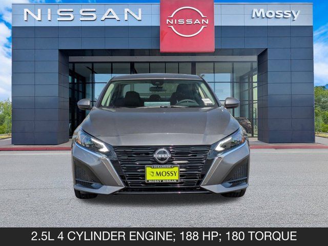 2025 Nissan Altima SV 2025 Nissan Altima SV