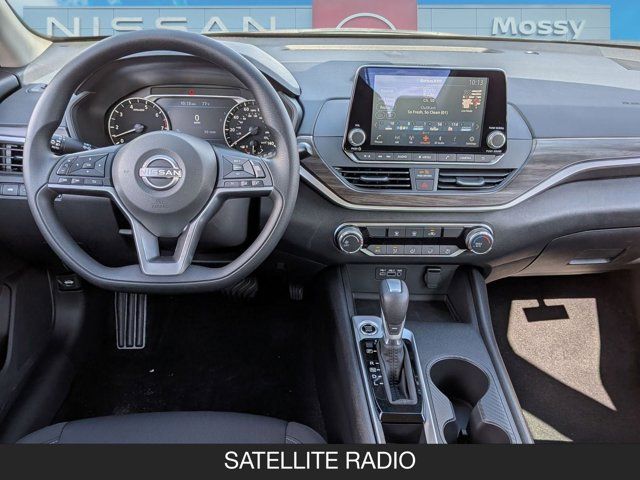 2025 Nissan Altima SV 2025 Nissan Altima SV